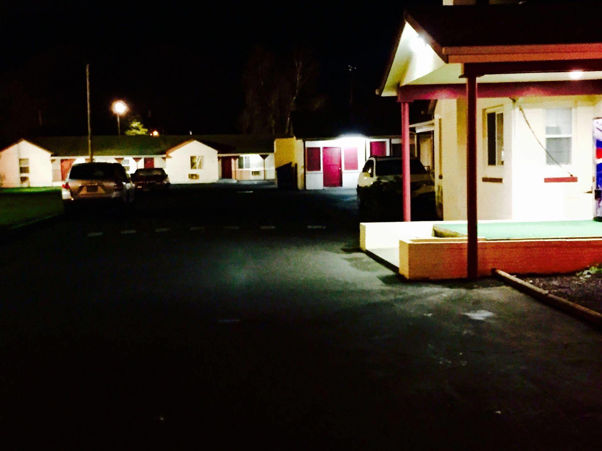 Travelers Inn Motel Salem Zewnętrze zdjęcie