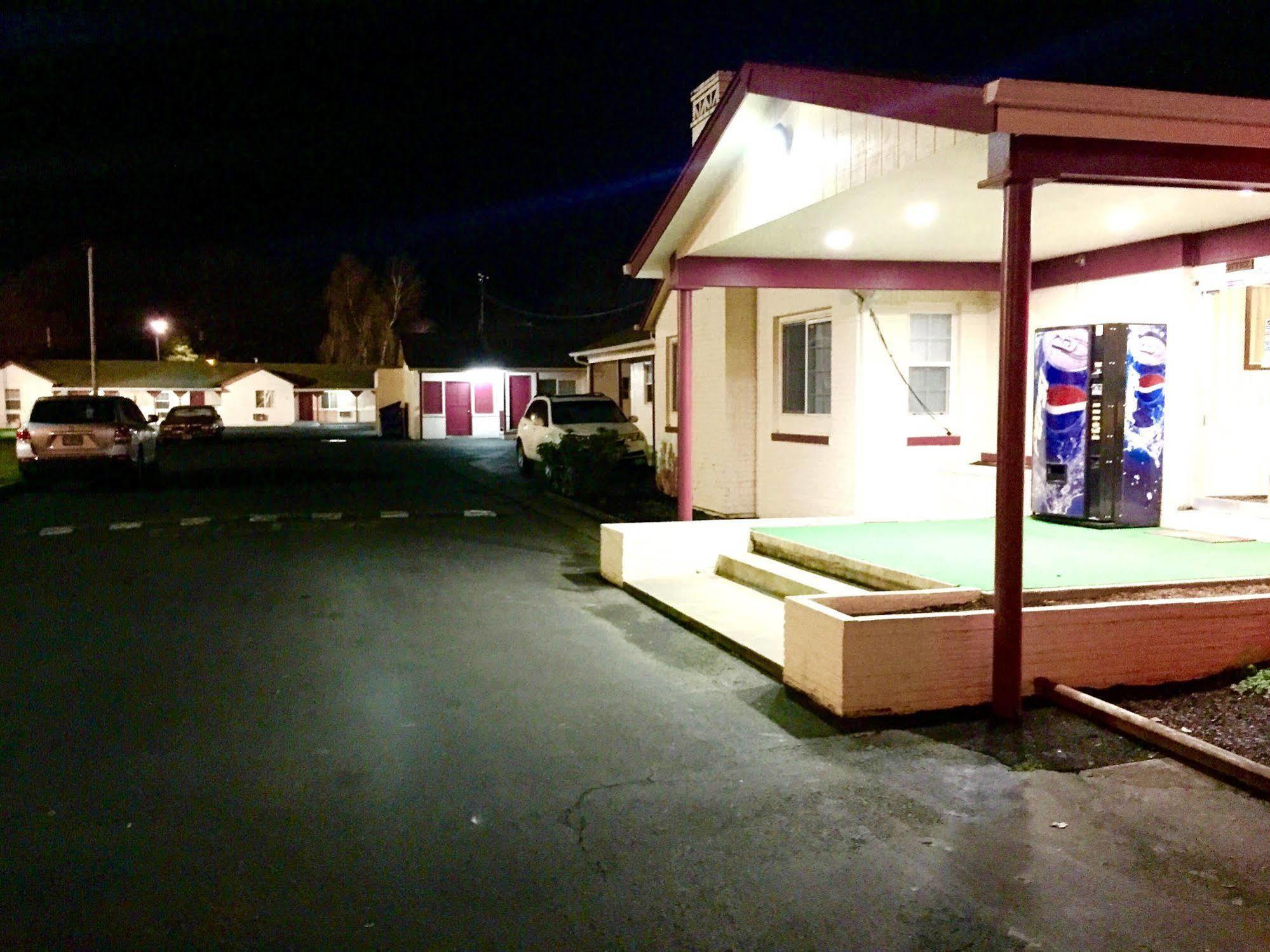 Travelers Inn Motel Salem Zewnętrze zdjęcie