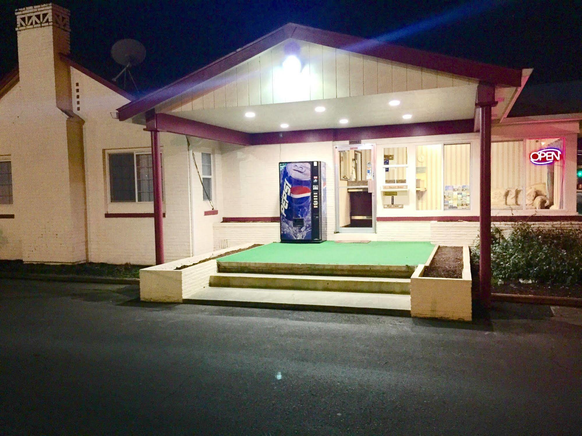 Travelers Inn Motel Salem Zewnętrze zdjęcie